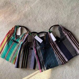 The new 2021 vintage casual wool knit striped tote